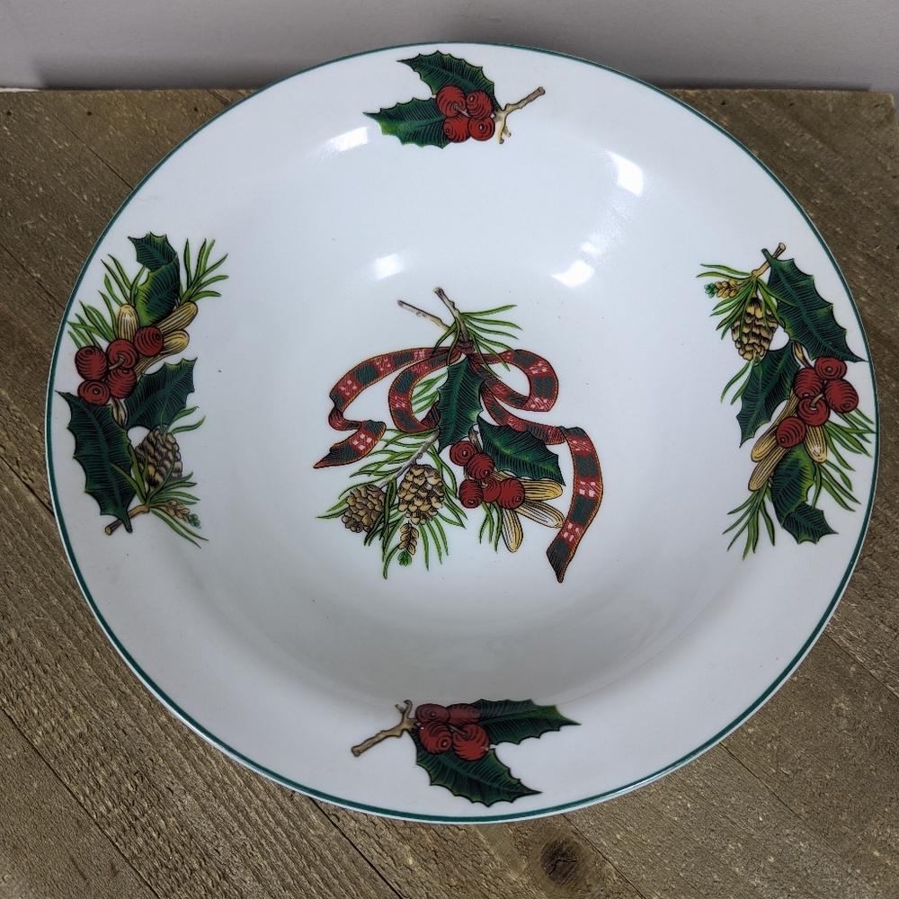 Kopin Christmas Heritage Serving Bowl 9.5" – Holly & Pinecone Holiday Design
